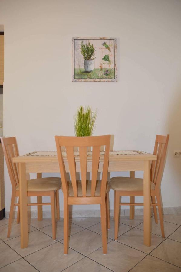 Apartments Klabjan Osp Экстерьер фото